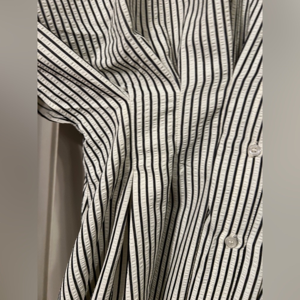 NEW NWT Annabelle Striped Mini Shirt Dress
size Medium- Sold Out Online - Picture 5 of 6